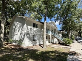 Hickory Plantation in St. Marys, GA - Building Photo