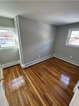 131 Main St in Plaistow, NH - Building Photo - Building Photo