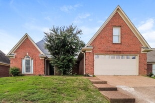 1965 Abbott Cove in Memphis, TN - Building Photo