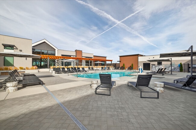 Elysium in Reno, NV - Building Photo - Building Photo