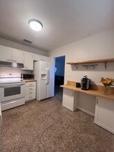 9840 SW 165th Terrace in Miami, FL - Building Photo - Building Photo