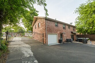 237 Eisenhower Dr in Nashville, TN - Building Photo - Building Photo