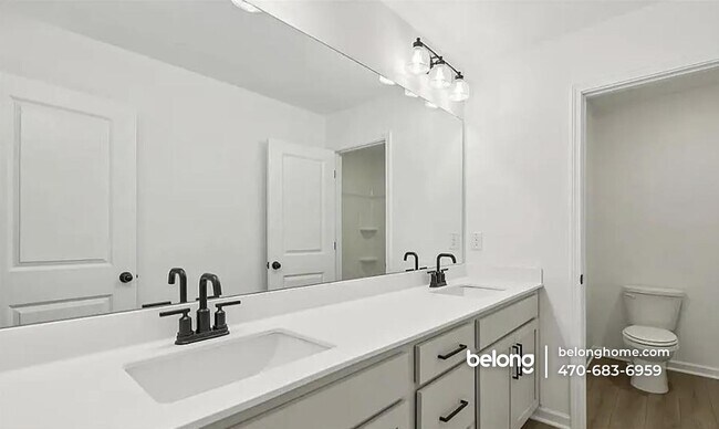 99 Gresham Ct in Dawsonville, GA - Foto de edificio - Building Photo