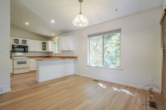 587 Starlight Dr in Grand Junction, CO - Building Photo - Building Photo