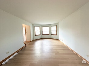 416 Fawn Dr in Oswego, IL - Foto de edificio - Building Photo