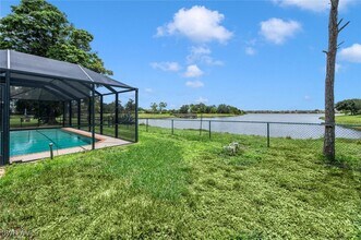1094 Grove Dr in Naples, FL - Building Photo - Building Photo