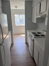 1271 Sheffer Road in Aurora, IL - Building Photo - Building Photo