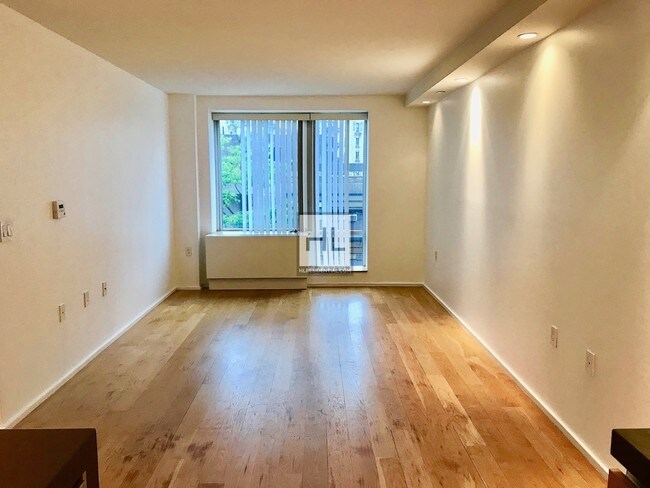 2280 Frederick Douglass Blvd-Unit -3 in New York, NY - Building Photo - Building Photo