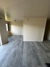 965 Helen Ave in Sunnyvale, CA - Foto de edificio - Building Photo