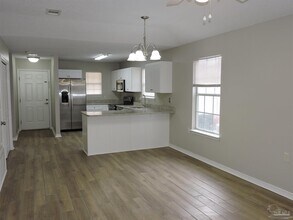 2322 Shoal Creek Dr in Pensacola, FL - Building Photo - Building Photo