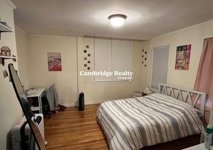 191 Harvard St, Unit 1T in Cambridge, MA - Building Photo - Building Photo