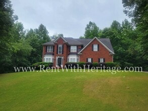 5555 Holly Springs Dr in Douglasville, GA - Building Photo - Building Photo
