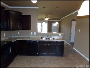 12819 Bell Flower Drive in North Little Rock, AR - Building Photo - Building Photo