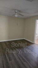 9300 Hayne Blvd in New Orleans, LA - Building Photo - Building Photo