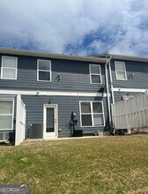6283 Shoreview Cir in Flowery Branch, GA - Building Photo - Building Photo