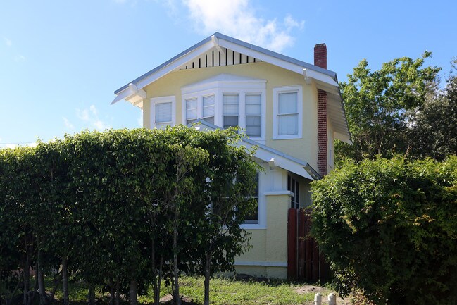 316 Wildermere Rd in West Palm Beach, FL - Building Photo - Building Photo