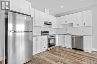 979 N Russell Rd in Russell, ON - Building Photo - Building Photo