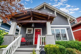 605 20th Ave in Seattle, WA - Building Photo - Building Photo