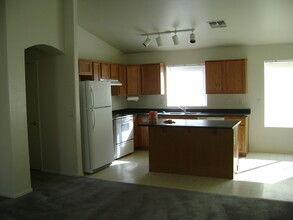 110 N Ricardo in Mesa, AZ - Building Photo - Building Photo