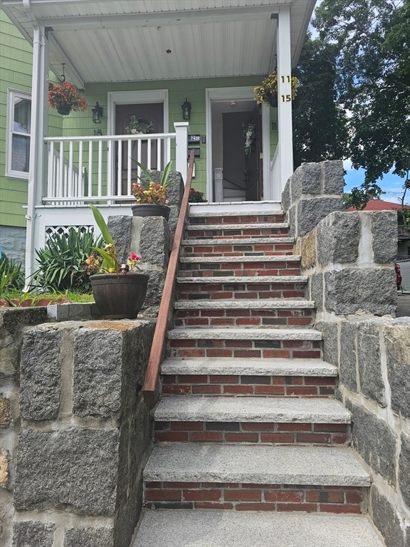 property at 11 Tampa St