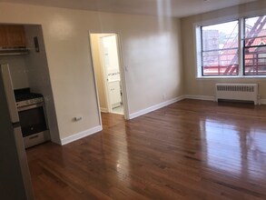 1104 Palisade Ave in Union City, NJ - Building Photo - Building Photo