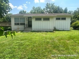 9211 E 50th Terrace in Kansas City, MO - Building Photo