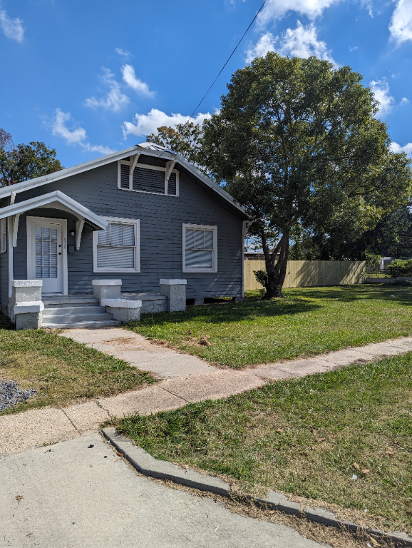 820 W St Peter St in New Iberia, LA - Building Photo - Building Photo