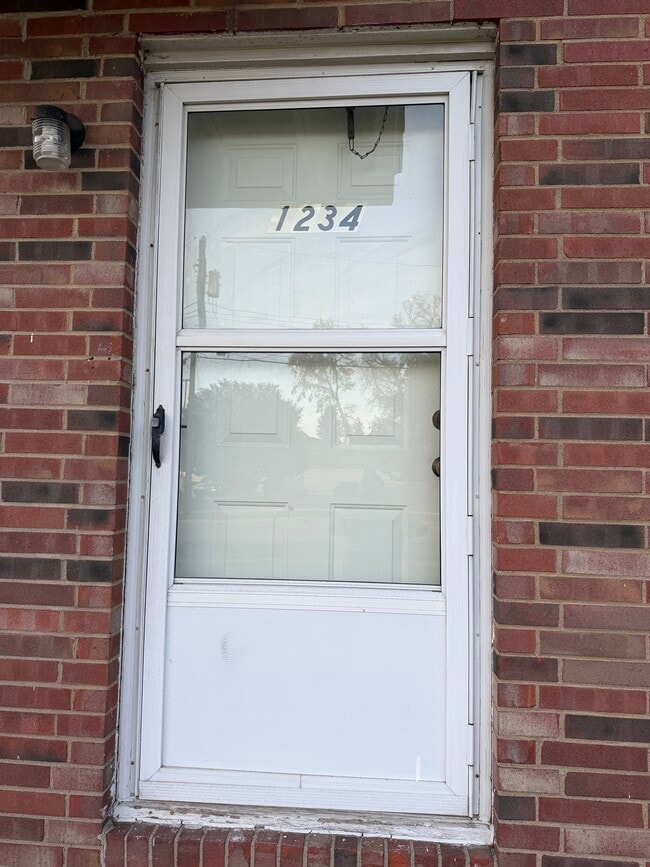 1234 Cliffside St, Unit 1234 in Cuyahoga Falls, OH - Building Photo - Building Photo