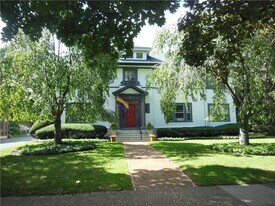 369 Westminster Rd in Rochester, NY - Building Photo