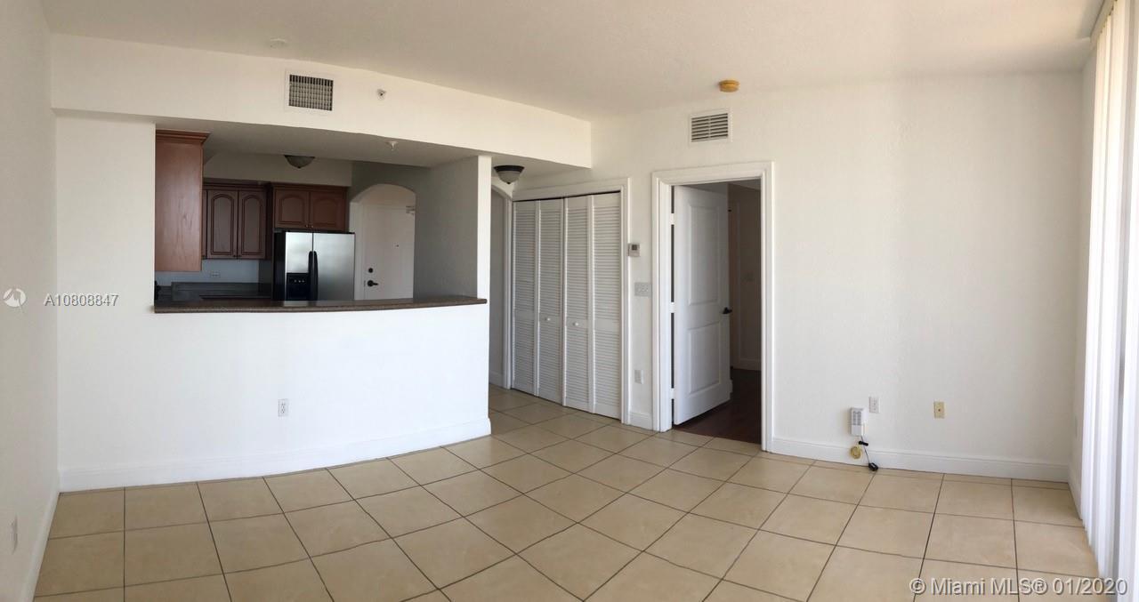 2301 SW 27th Ave in Miami, FL - Building Photo