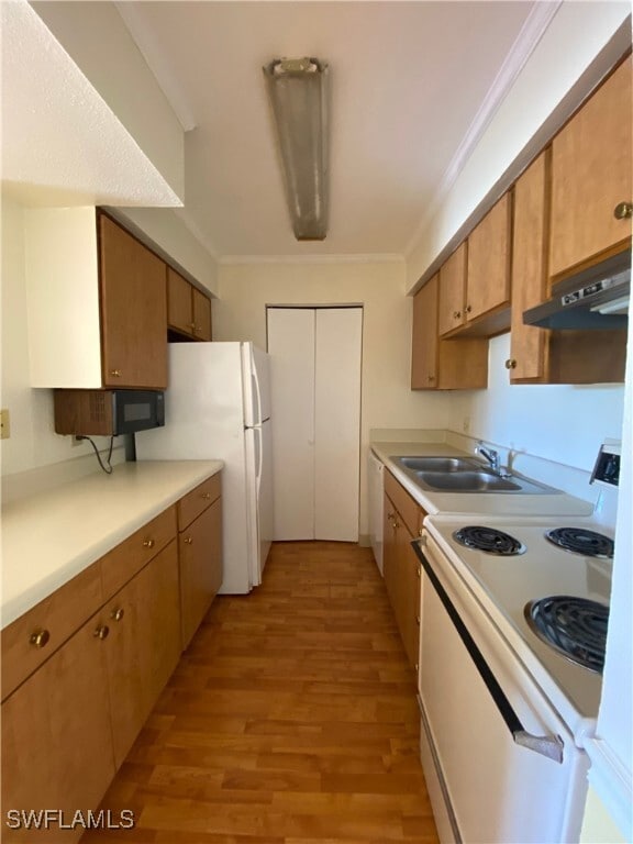 property at 2855 Winkler Ave