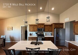 1710 N Wild Bill Hickock Dr in Pueblo West, CO - Building Photo - Building Photo