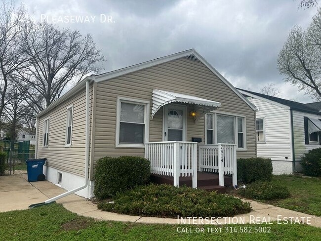 7414 Pleaseway Dr in St. Louis, MO - Building Photo - Building Photo