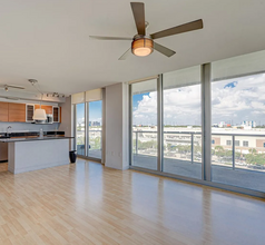 3451 NE 1st Ave, Unit M0904 in Miami, FL - Building Photo - Building Photo