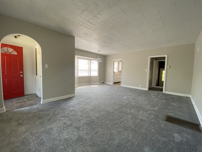 1853 S 50th St in Lincoln, NE - Building Photo - Building Photo