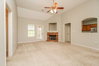 10237 Hamilton View Dr in Cordova, TN - Building Photo - Building Photo