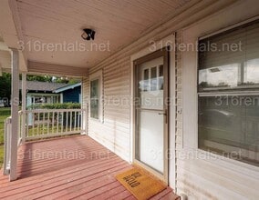 410 N Spruce St in Wichita, KS - Building Photo - Building Photo