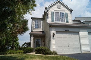 property at 2557 Arcadia Cir