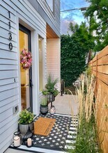 1130 SE Tenino St in Portland, OR - Building Photo - Building Photo