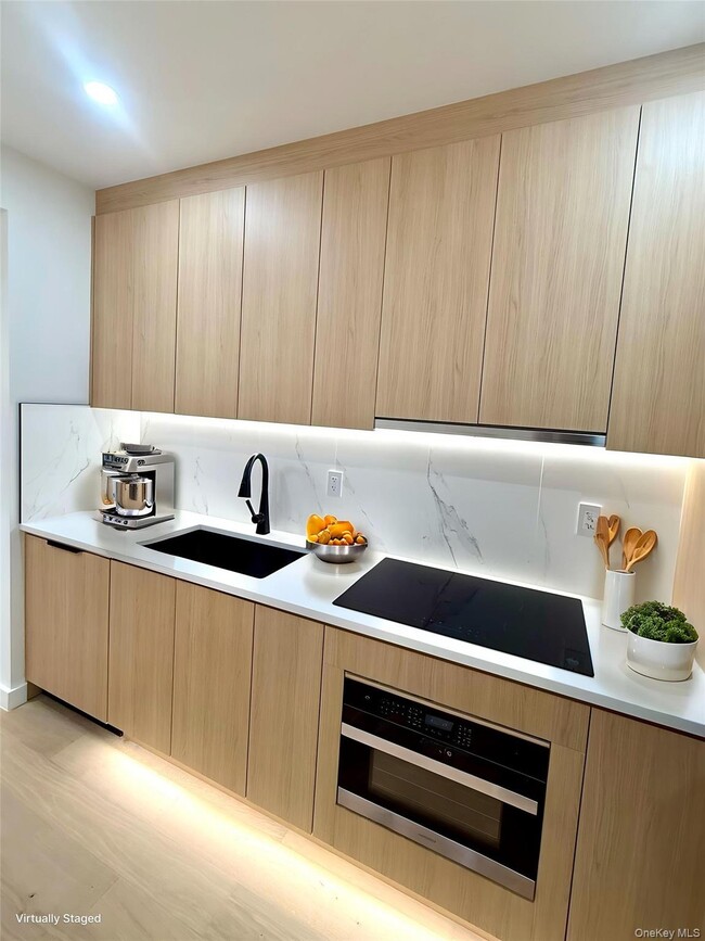 168 E 111th St in New York, NY - Building Photo - Building Photo