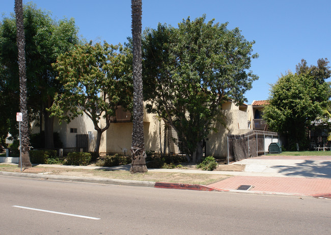 1150 GRAND Ave in San Diego, CA - Building Photo - Building Photo