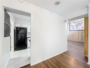 233 Crown Oaks Way in Longwood, FL - Foto de edificio - Building Photo