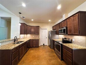 177 Waikakaaua Dr in Bastrop, TX - Building Photo - Building Photo