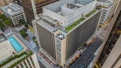 Pegasus in Los Angeles, CA - Foto de edificio - Building Photo