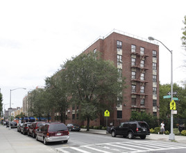 405 Williams Ave in Brooklyn, NY - Building Photo - Building Photo