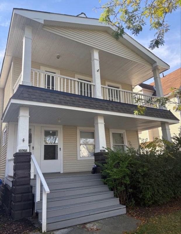 3925 Memphis Ave in Cleveland, OH - Foto de edificio - Building Photo