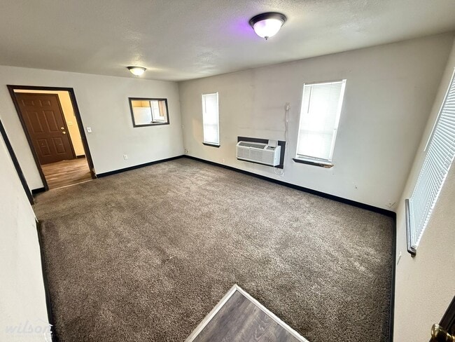 9970 US-12 in Naches, WA - Building Photo - Building Photo