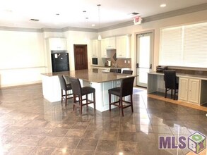 4000 Lake Beau Pre Blvd in Baton Rouge, LA - Building Photo - Building Photo