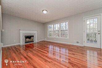 801 Alta Ct in Lithonia, GA - Building Photo - Building Photo