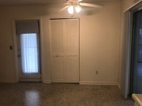 1581 Fort Smith Blvd in Deltona, FL - Building Photo - Building Photo